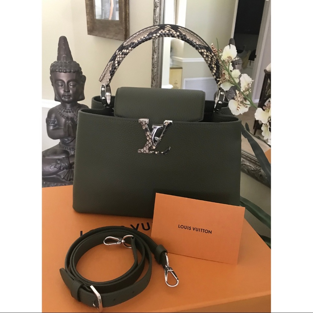 LV - CAPUCINES BB